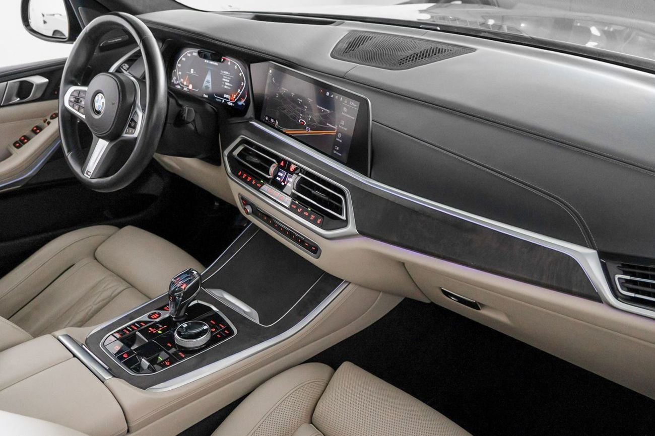 BMW X5 M50i 4.4L