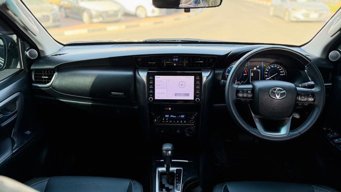 Toyota Fortuner 2025 | 2.8L DIESEL | AUTOMATIC TRANSMISSION | RIGHT HAND DRIVE | DIGITAL AC | DIGITAL ODOMETER | ELE
