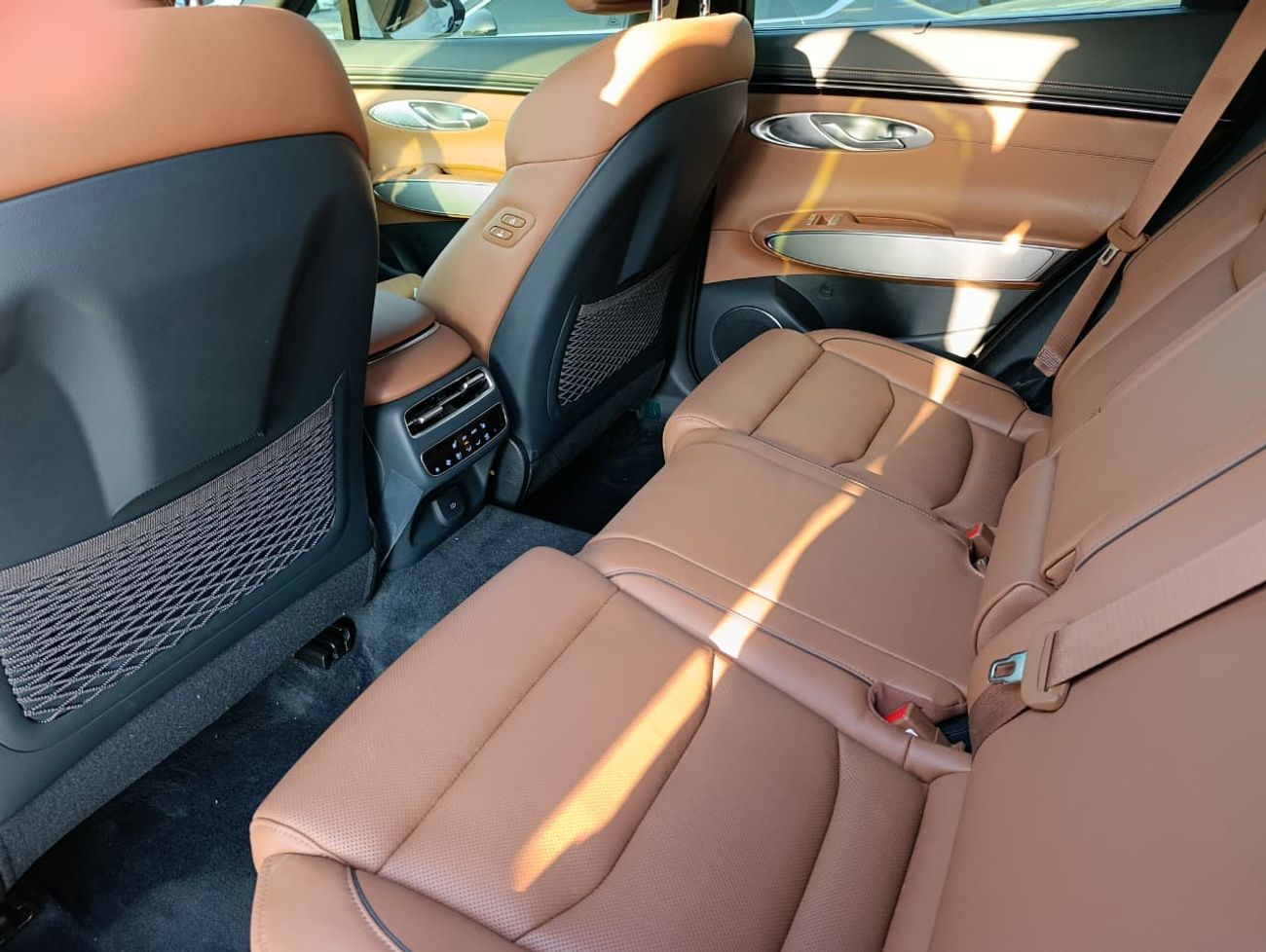 جينيسس GV70 GENESIS GV70 2025 2.5