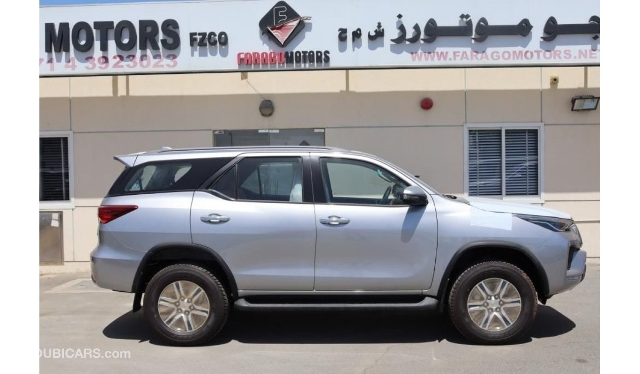 Toyota Fortuner VXR VXR TOYOTA FORTUNER VX 4.0 V6 4X4 7 SEATER