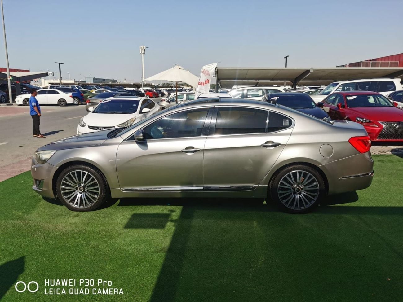Kia Cadenza EX DLX PANORAMA S/R fully equipped with a panoramic