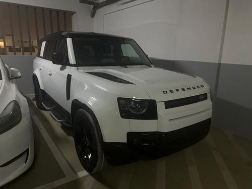 Land Rover Defender 130 X-Dynamic Se