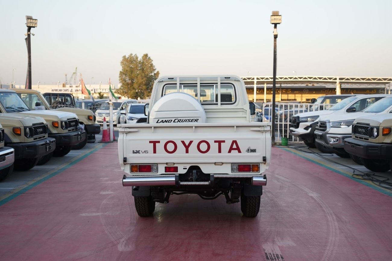 Toyota Land Cruiser Pick Up TOYOTA LAND CRUISER 79 SINGLE CAB PICKUP PETROL 4.0L V6 4WD MT MODEL 2025 WINCH DIFF-LOCK