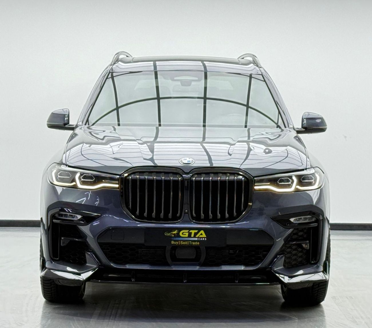 بي أم دبليو X7 40i 3.0L 2022 BMW X7 xDrive40i M-Sport, 2026 BMW Warranty, Full BMW Service History, 7 Seater, GCC