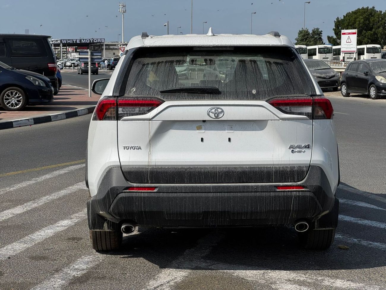 Toyota RAV4 2025 TOYOTA RAV 4 2.5L HYBRID SUNROOF FABRIC SEATS GCC SPEC MID OPTION