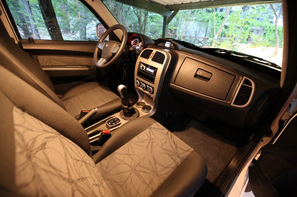 Tata Xenon interior - Seats