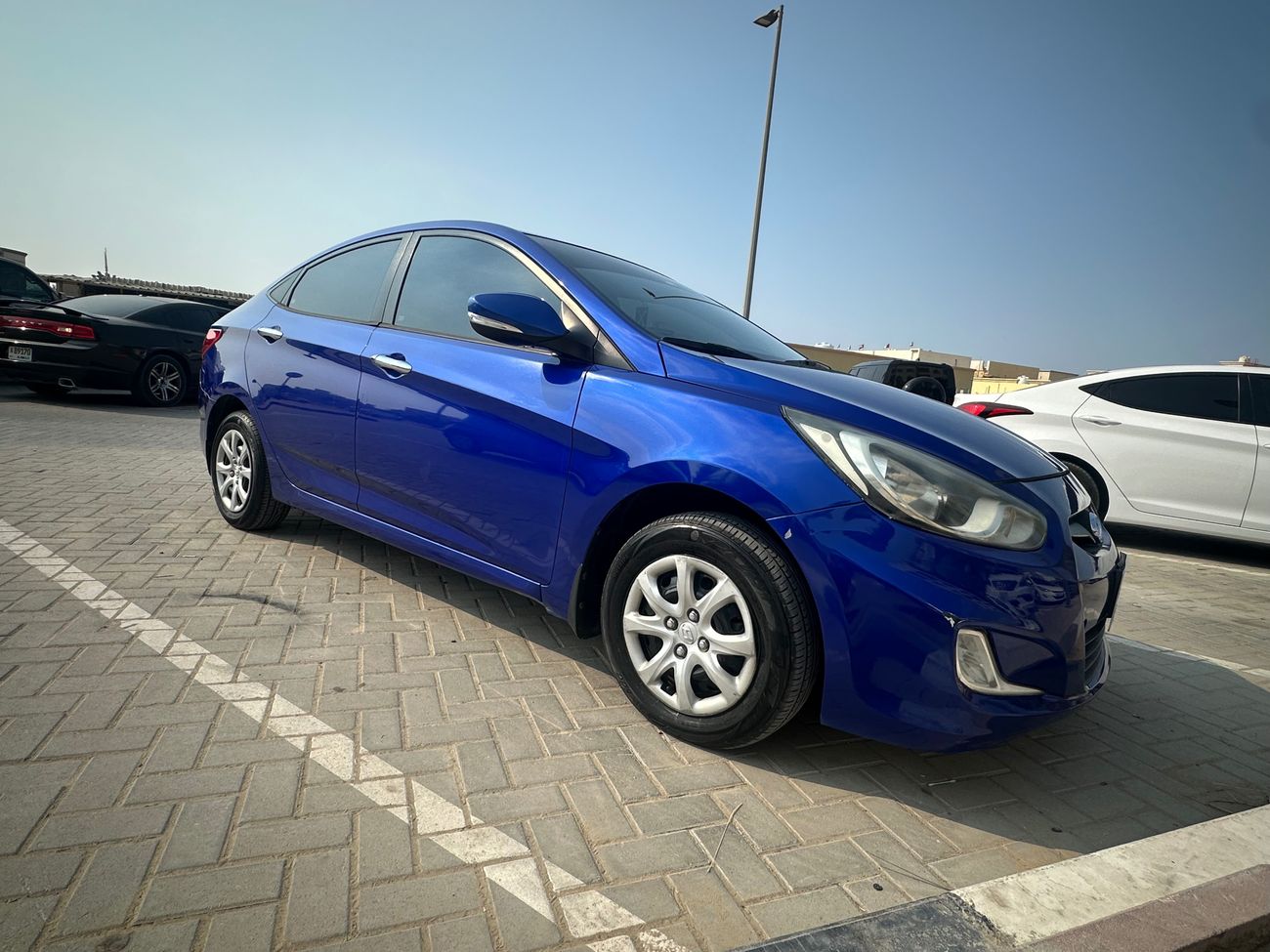 Hyundai Accent Base 1.4L (100 HP)