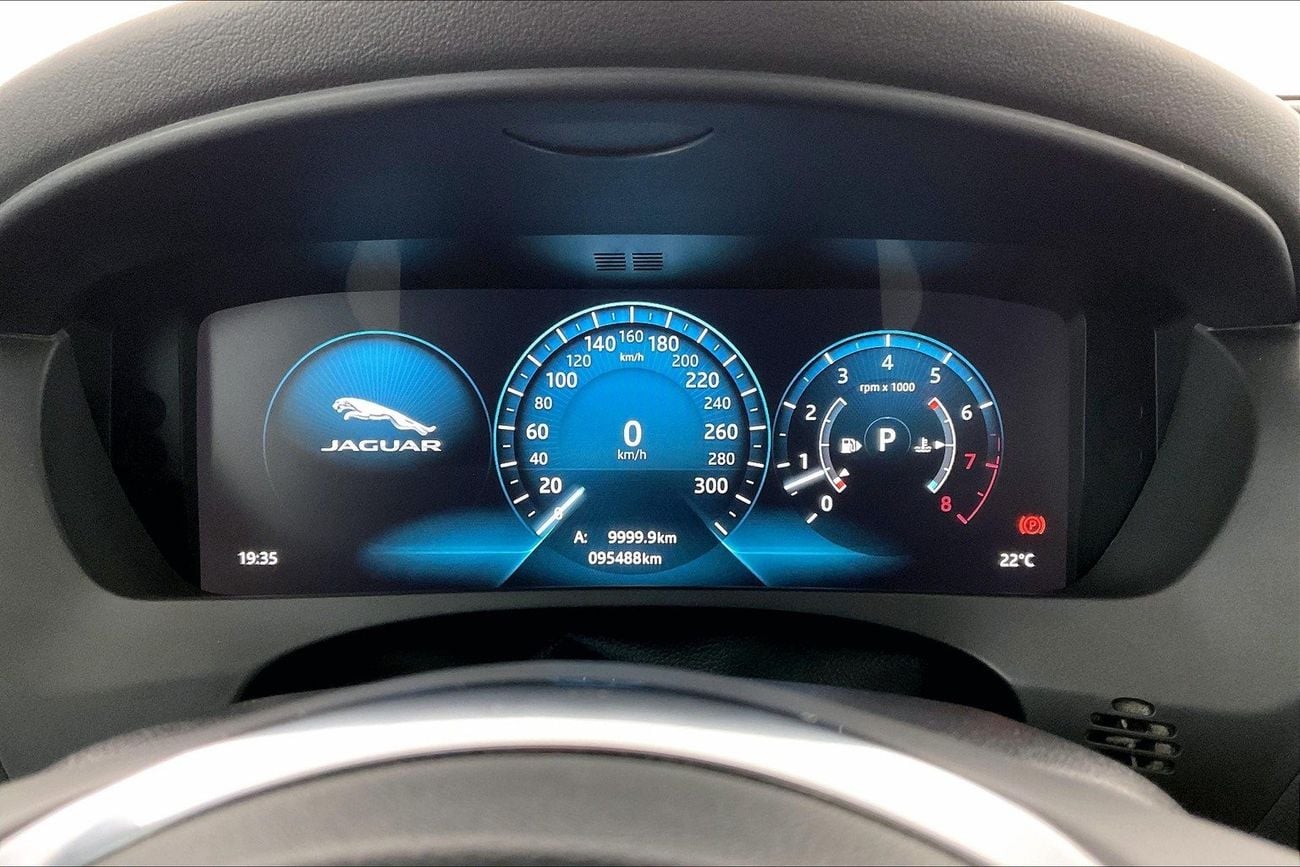 جاكوار F بيس R-Sport | عرض العيد الحصري | خالية من أضرار الفيضانات