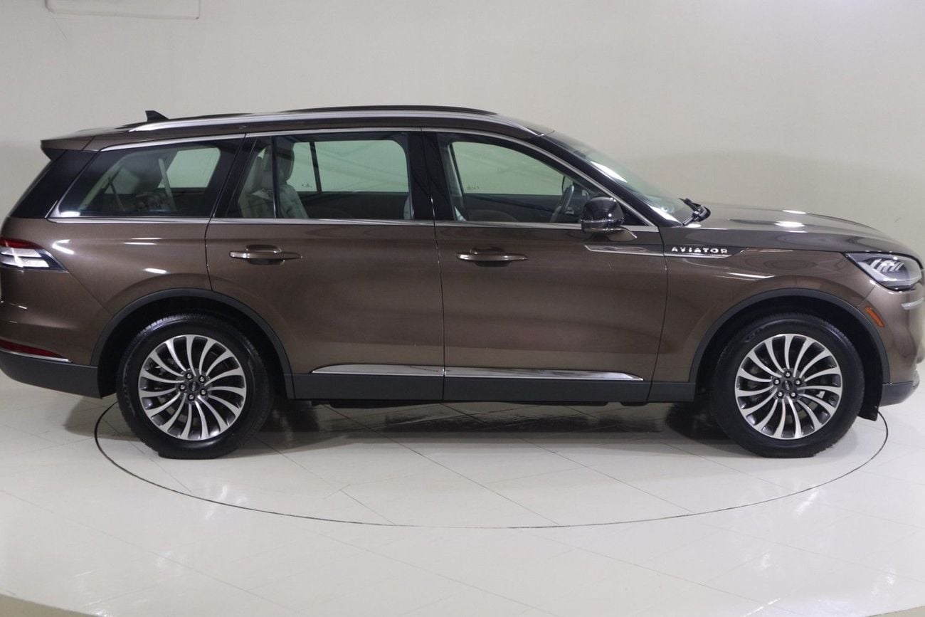 Lincoln Aviator Std 3.0L AVI122 / FREE Insurance + Registration / AL TAYER MOTORS AL QOUZ SHOWROOM