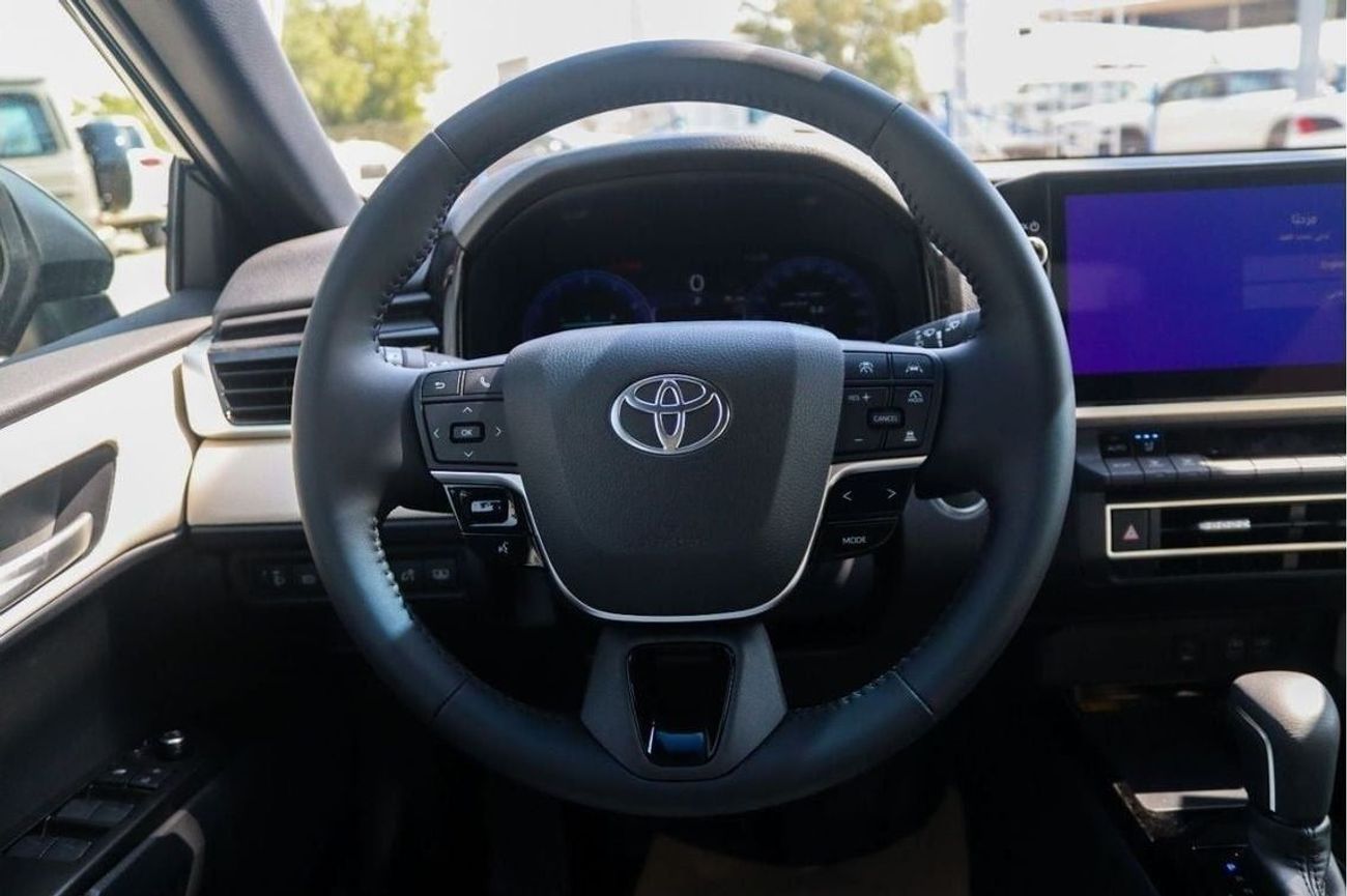 Toyota Camry 2025 TOYOTA CAMRY GLE 2.5  PANORAMA FULL OPTION  **EXPORT ONLY**التصدير فقط خارج الخليج**
