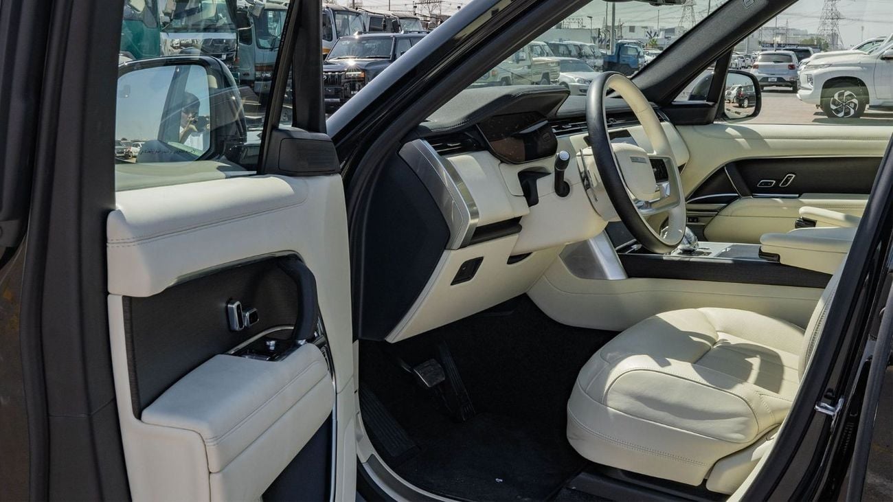 Land Rover Range Rover 2024 Land Rover Range Rover HSE P530 V8 4.4L AT Petrol AWD