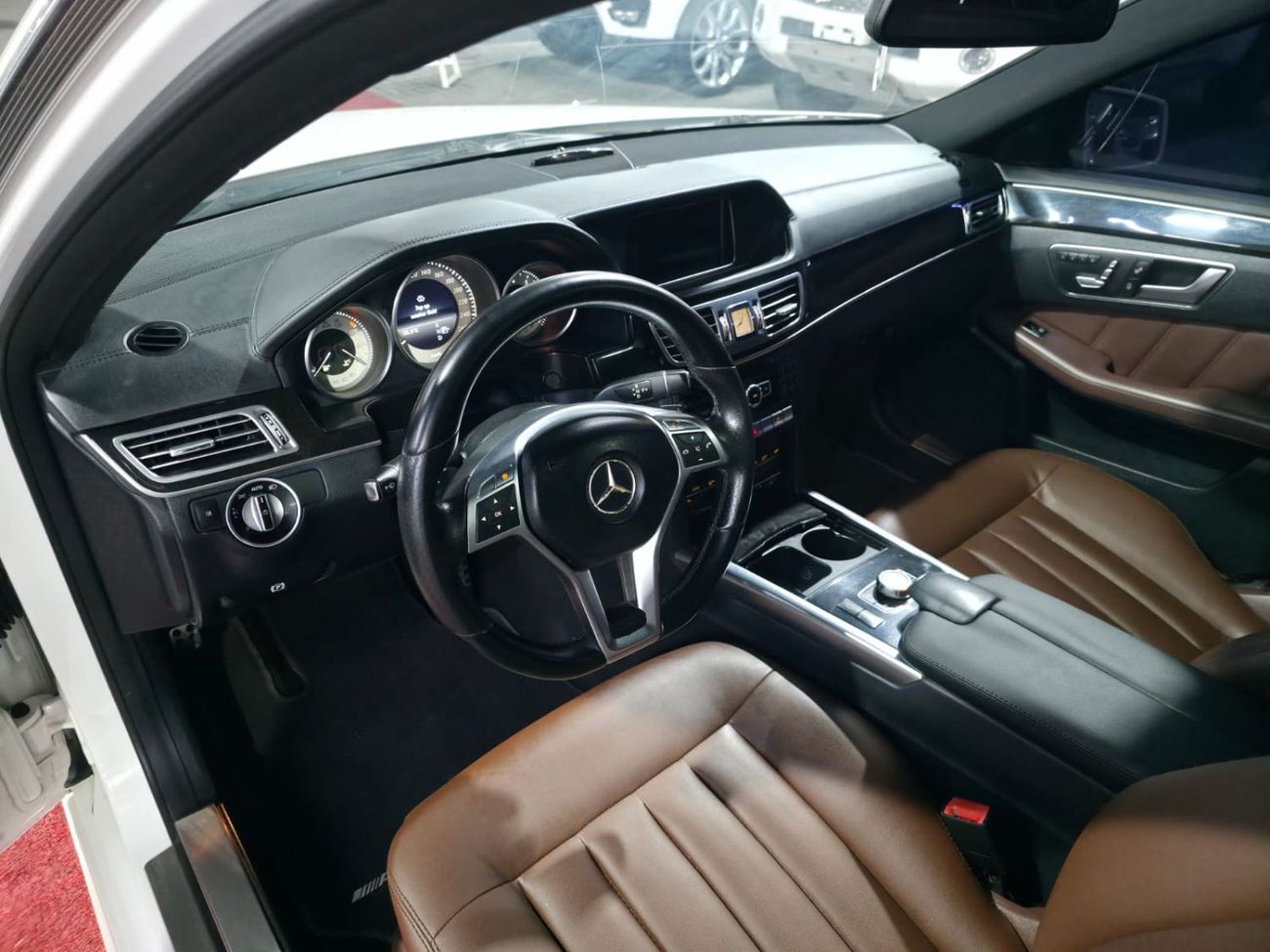 مرسيدس بنز E300