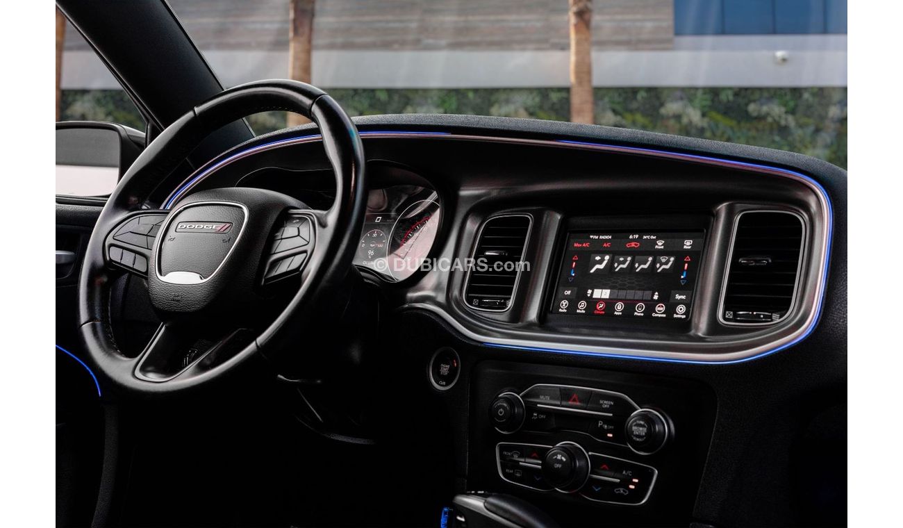Dodge Charger SXT | 1,958 P.M  | 0% Downpayment | Amazing Condition!