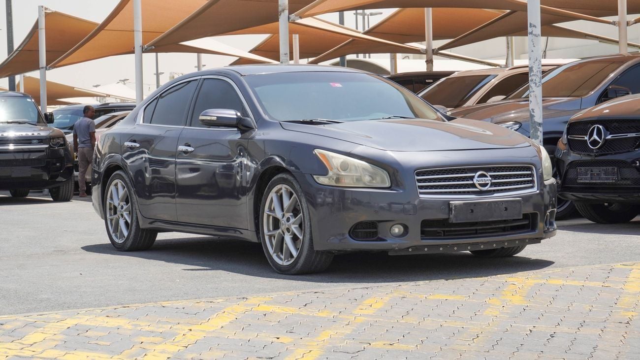 نيسان ماكسيما