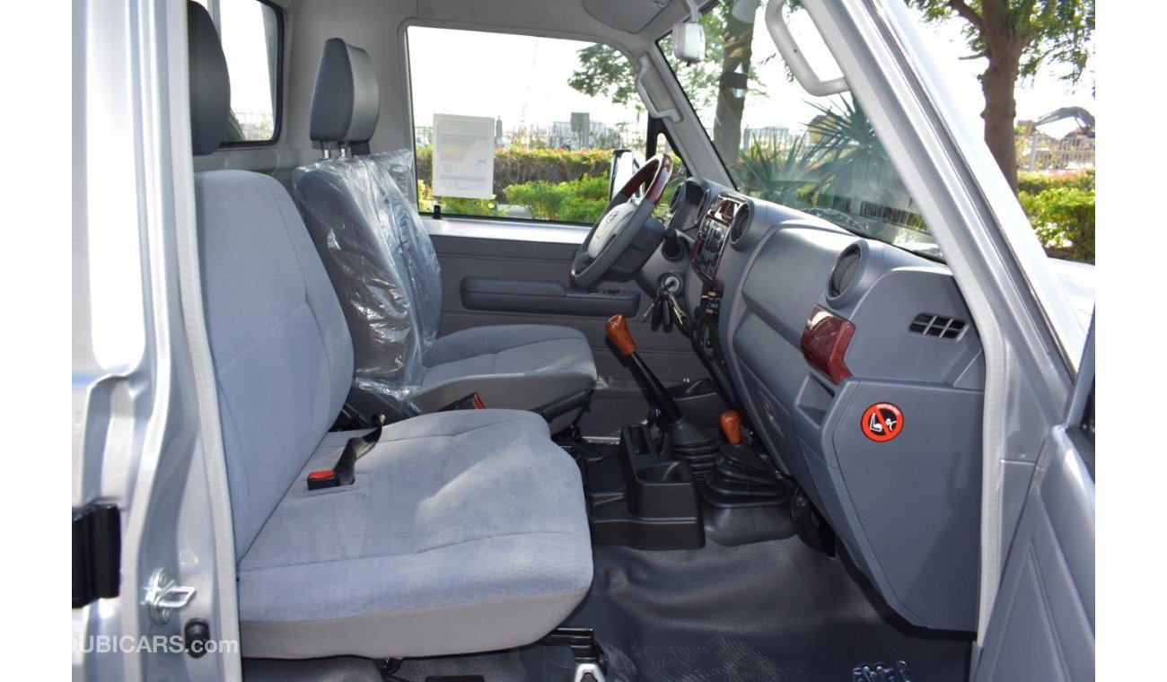 Toyota Land Cruiser Pick Up SINGLE CAB  LX V6 4.0L PETROL 4WD WITH DIFF.LOCK