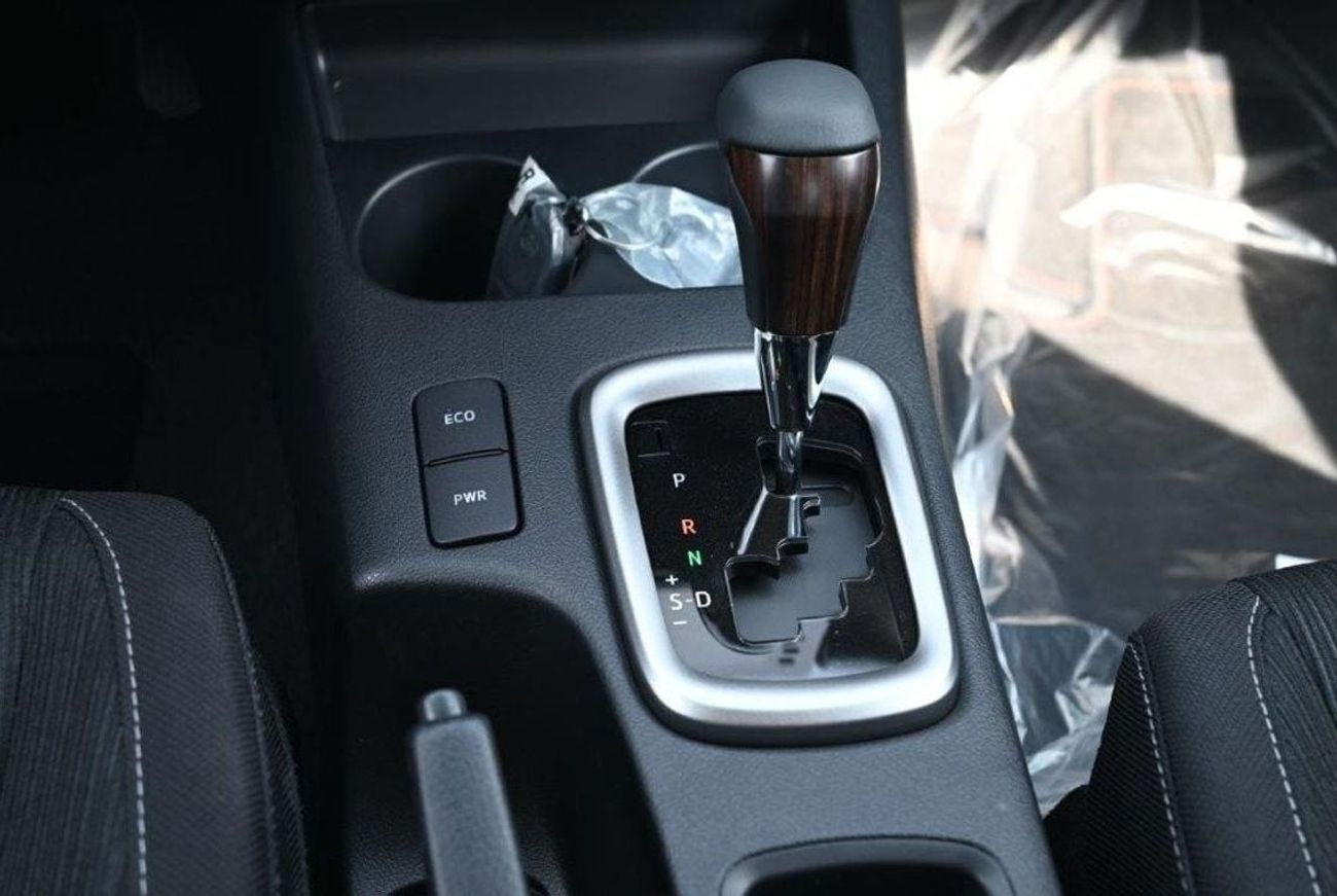 Toyota Hilux 2025 TOYOTA HILUX DOUBLE CAB PICKUP VX V6 4.0L PETROL 4WD AT