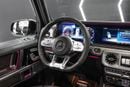 Mercedes-Benz G 63 AMG Std 4.0L G Manufaktur Package, Carbon Fiber Interior, GCC Spec, Gargash Full Service History!!