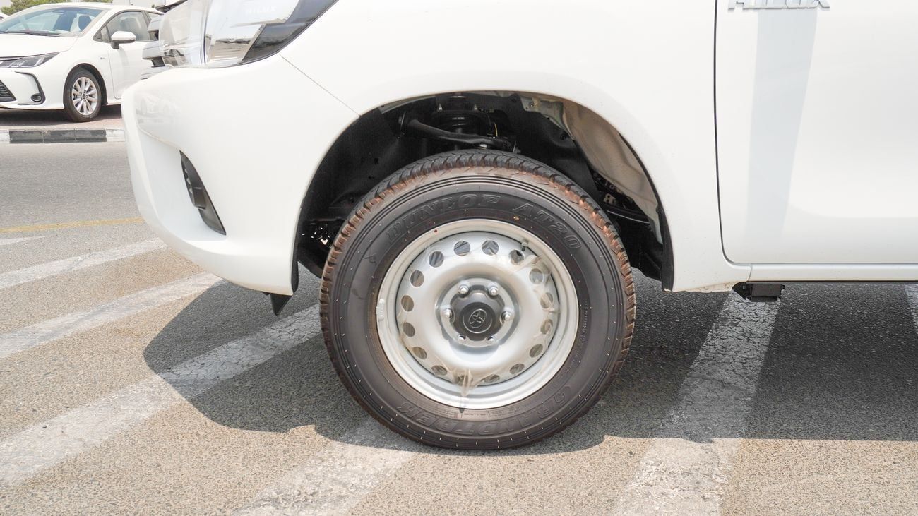 تويوتا هيلوكس GLX DLX- 2.4L DIESEL