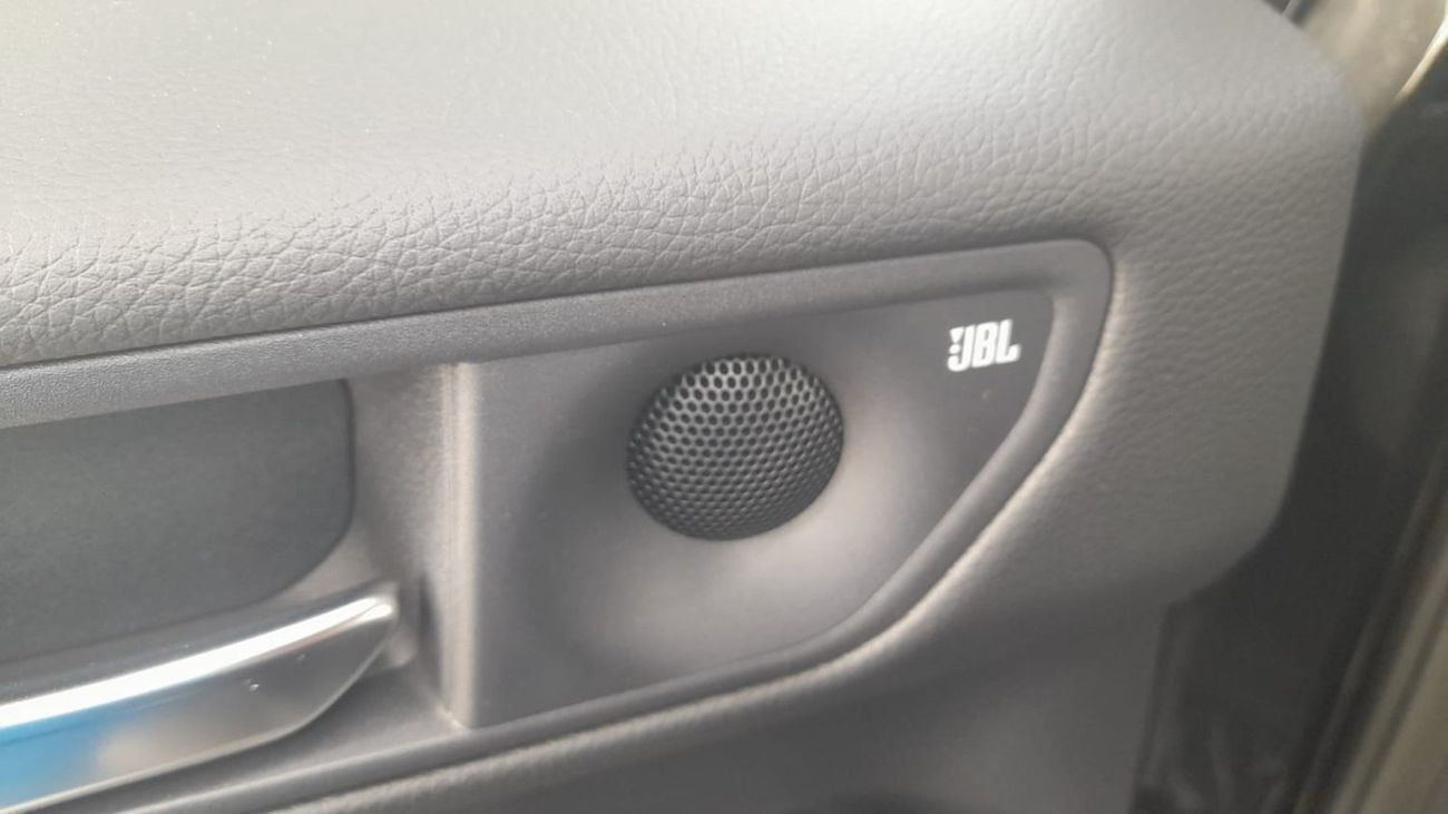 Toyota Prado Right-Hand drive Kakadu diesel Auto panoramic roof 7 seater top of the range