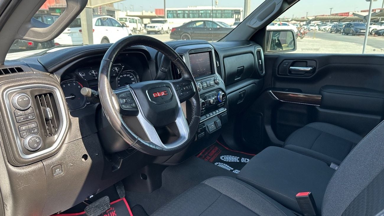 GMC Sierra 5.3L V8 AT4 Regular Cab (AWD)