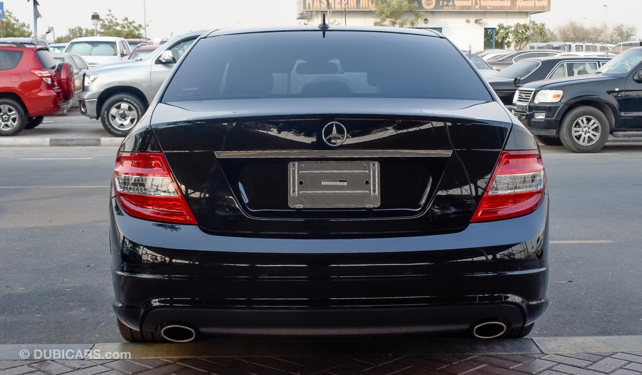 مرسيدس بنز C 300 AMG KIT