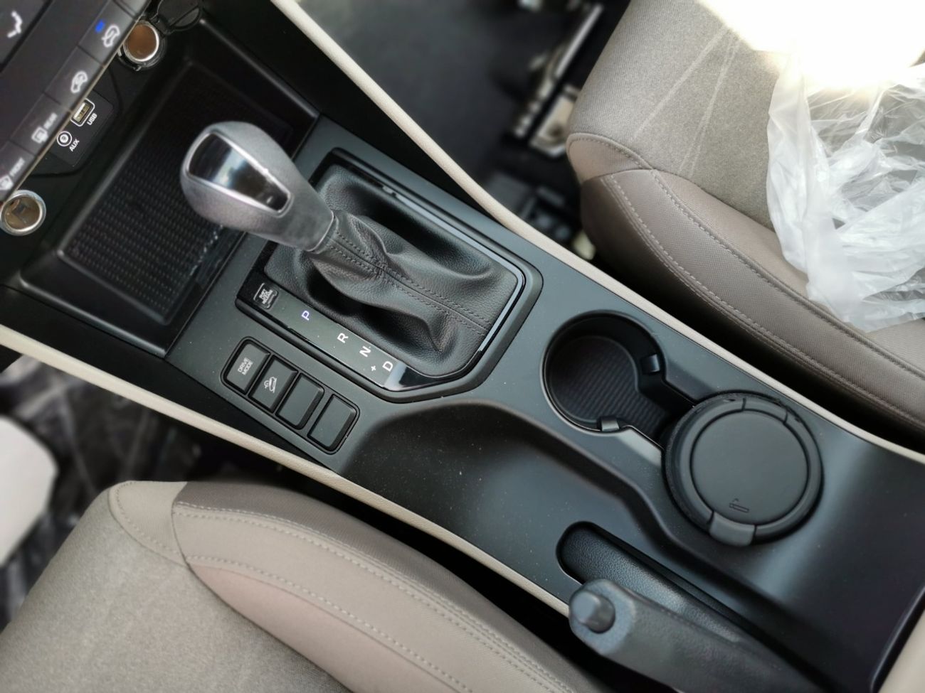 هيونداي توسون 2.0L, 19" Alloy Rim, Aux-Usb, Fog Lamps, Twin Sunroof, CODE-HTR20