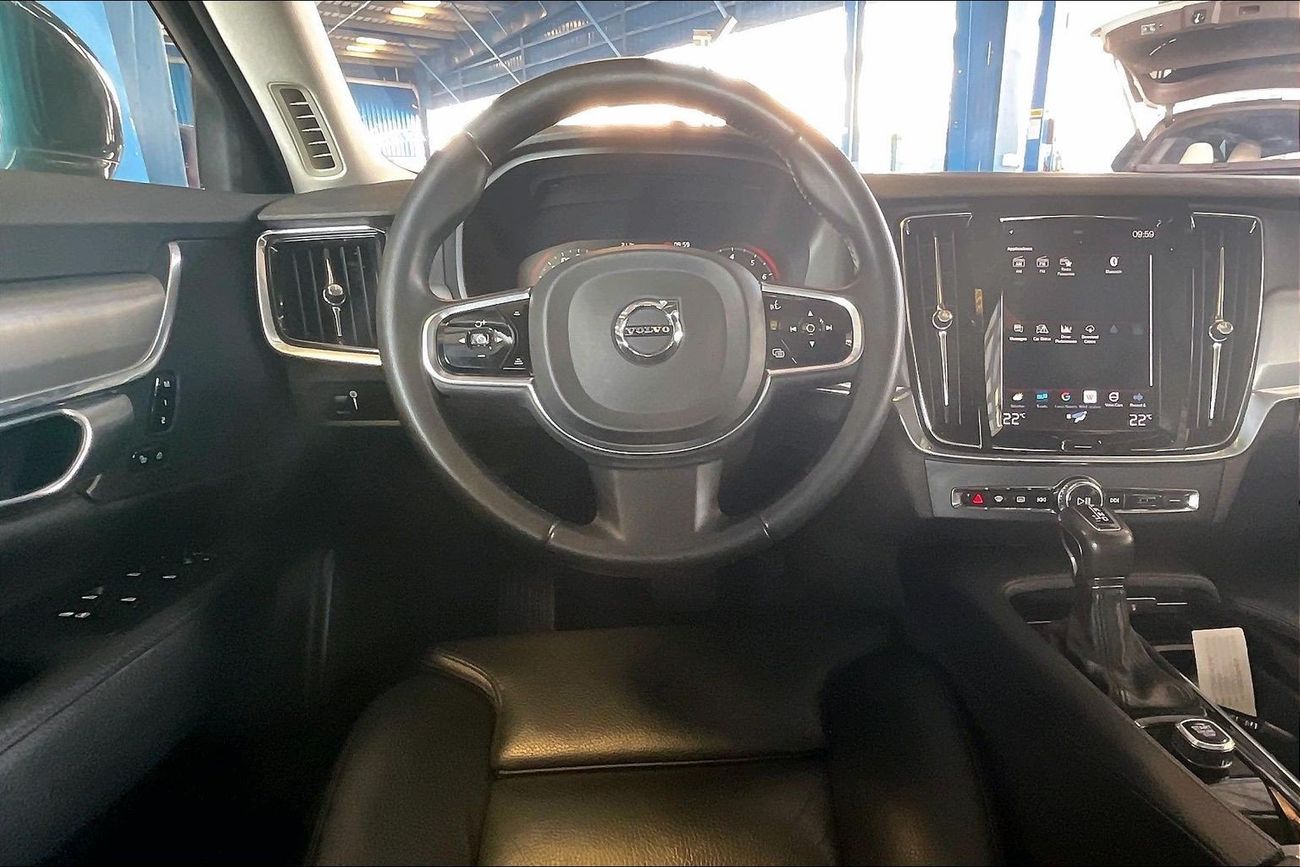 Volvo S90 T5 Momentum | Guaranteed Warranty | 0 Down Payment