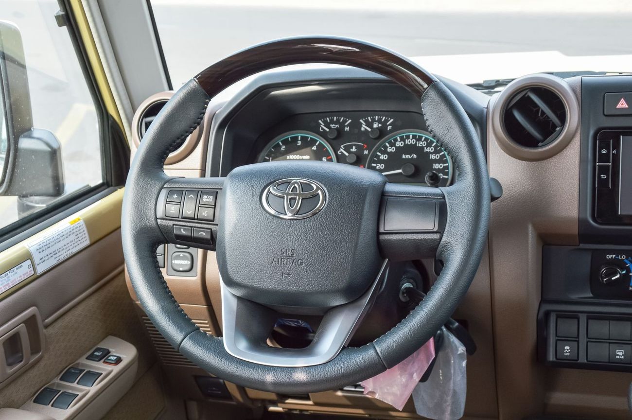Toyota Land Cruiser 70 LX76 V8 4.5L DSL New Shape 2024YM