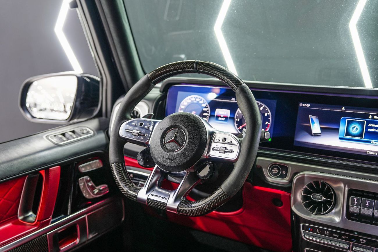 مرسيدس بنز G 63 AMG Night Package, Carbon Fiber Interior, GCC Specs!!