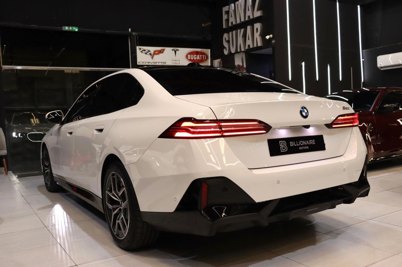 بي أم دبليو 520i Executive 1.6L