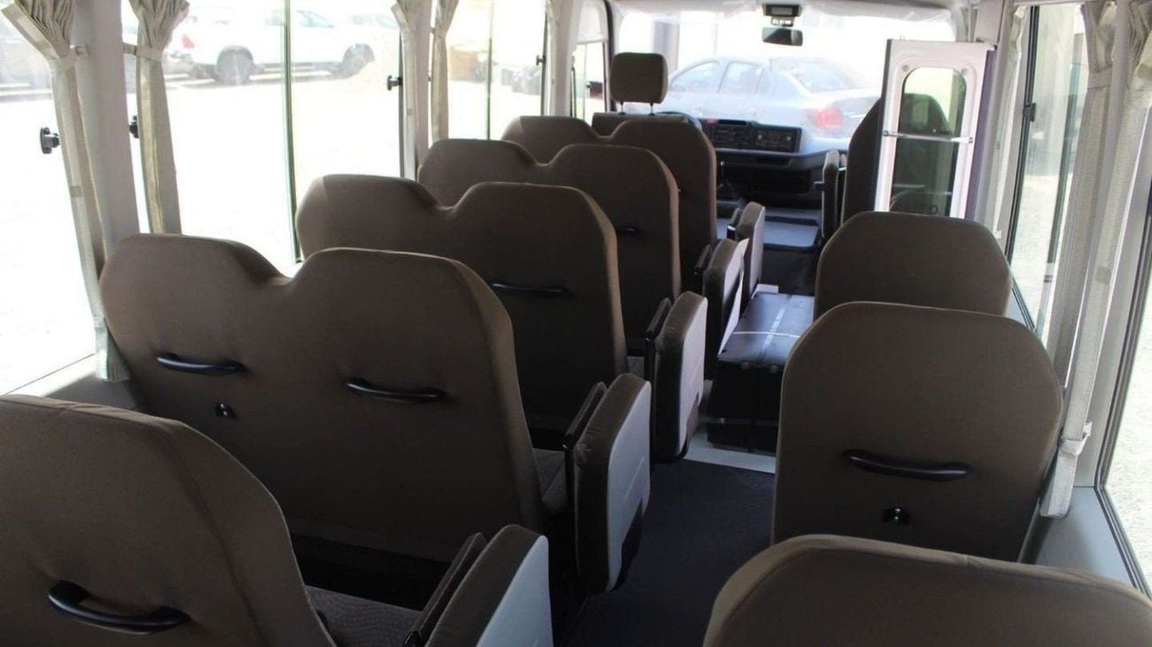 Toyota Coaster 30 SET 4.2L Diesel 2025