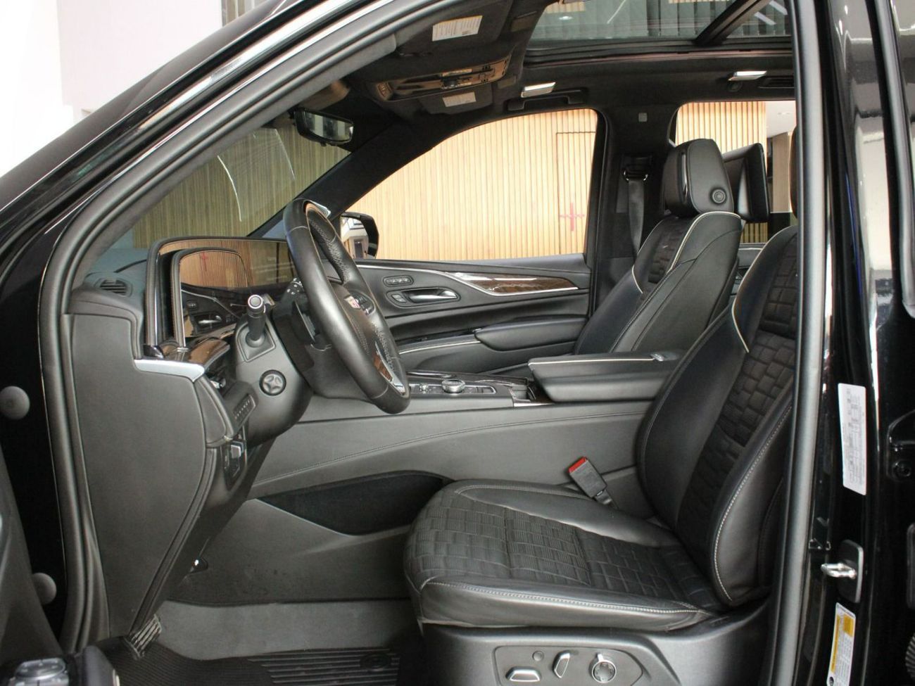 كاديلاك إسكالاد Sport Platinum 6.2L 4WD