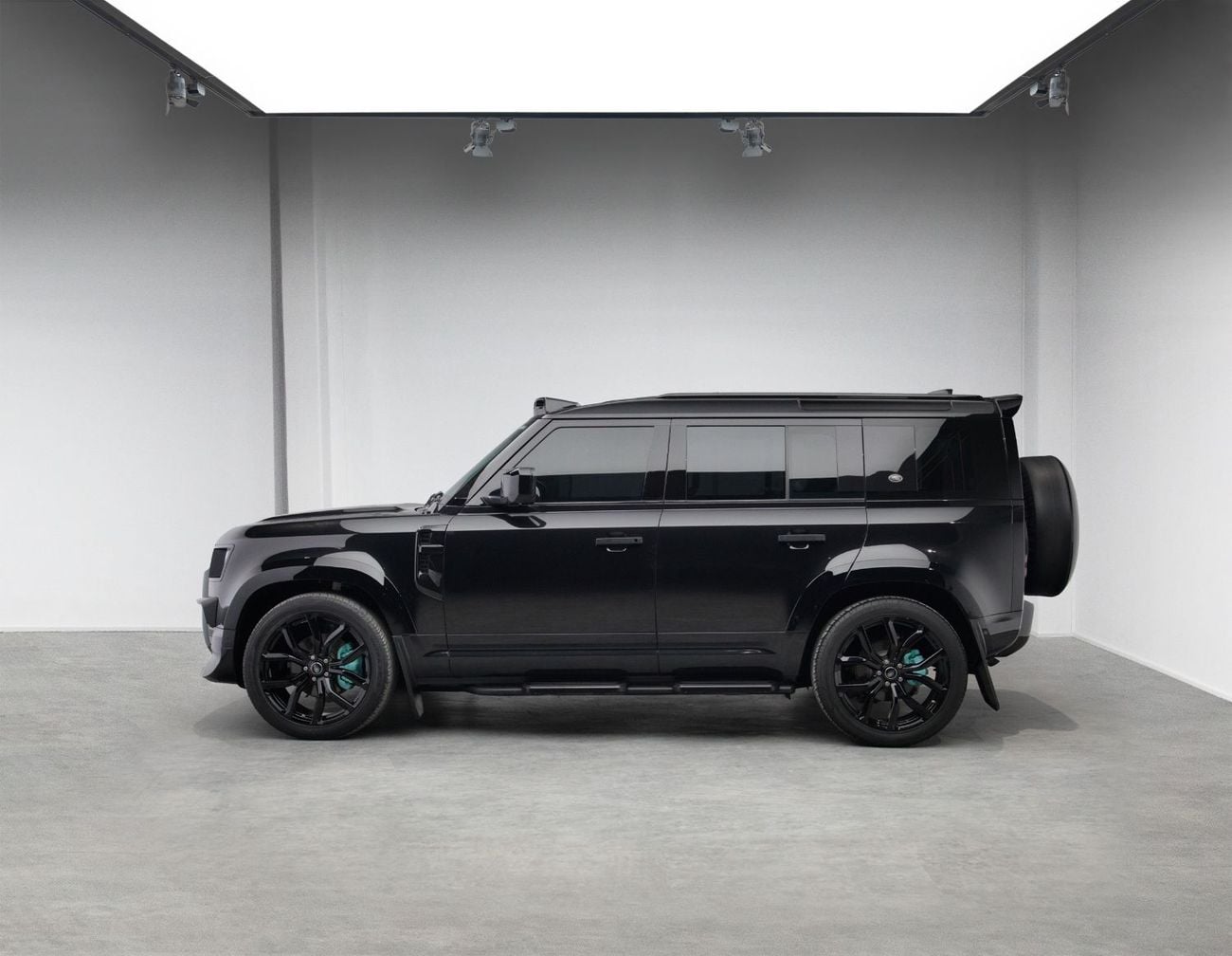 Land Rover Defender P300 110 S 2.0L (5 Seater)