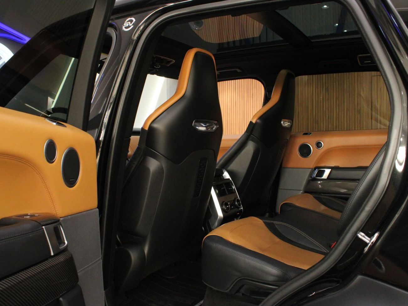 لاند روفر رينج روفر سبورت SVR Carbon Edition 5.0L