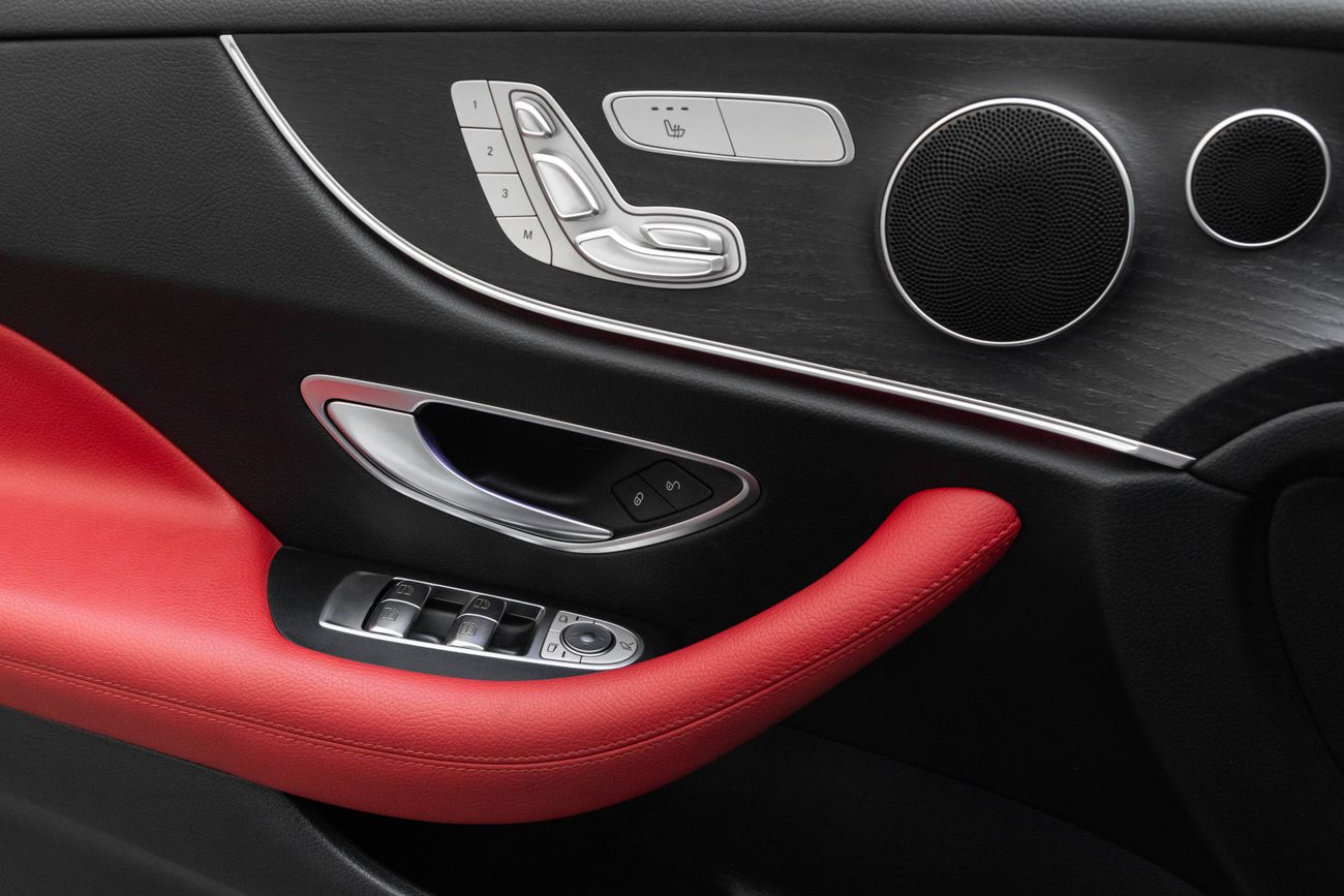 Mercedes-Benz E200 E 200 | 2,938 P.M | 0% Downpayment | Impeccable Condition!