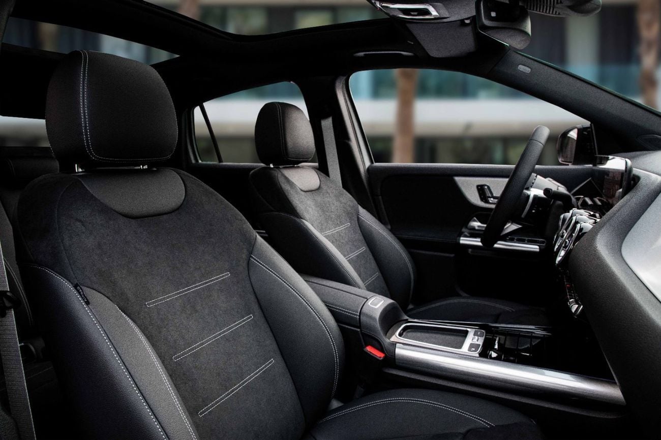 مرسيدس بنز GLA 200 GLA 200 AMG | 3,917 P.M | 0% Downpayment | GLA 200 AMG | 5 YEARS AGENCY WARRANTY!