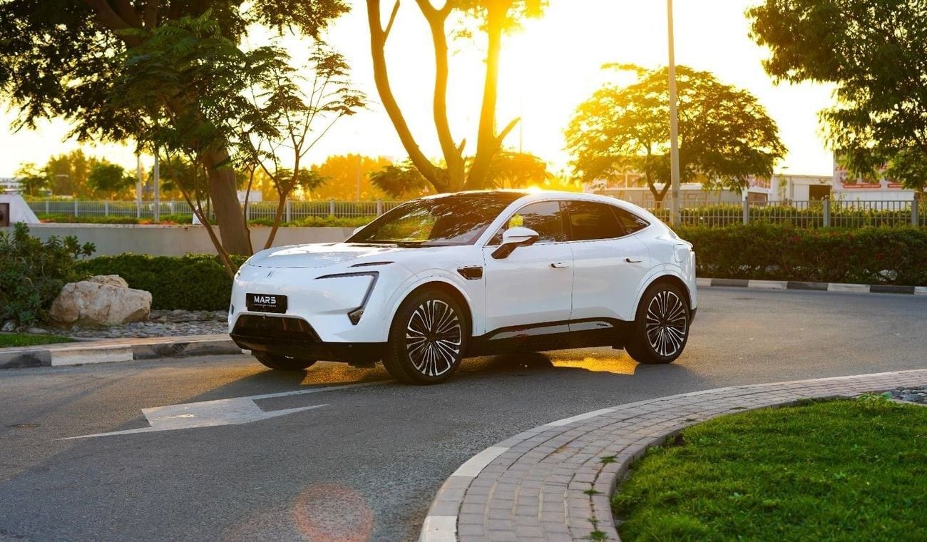 أفاتر 11 2023 USED AVATR 11 AWD / 90 kWH / WLTC (580 KM) / LAW MILEAGE (11,500 KM) / WARRANTY