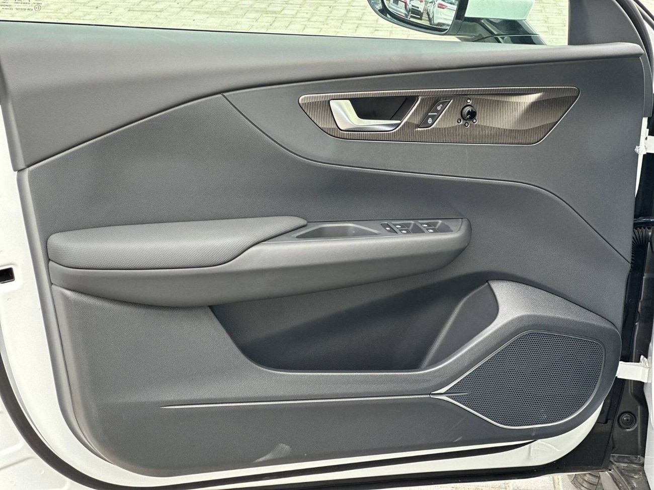 HONGQI EQM5 HONGQI E-QM5 LUXURY