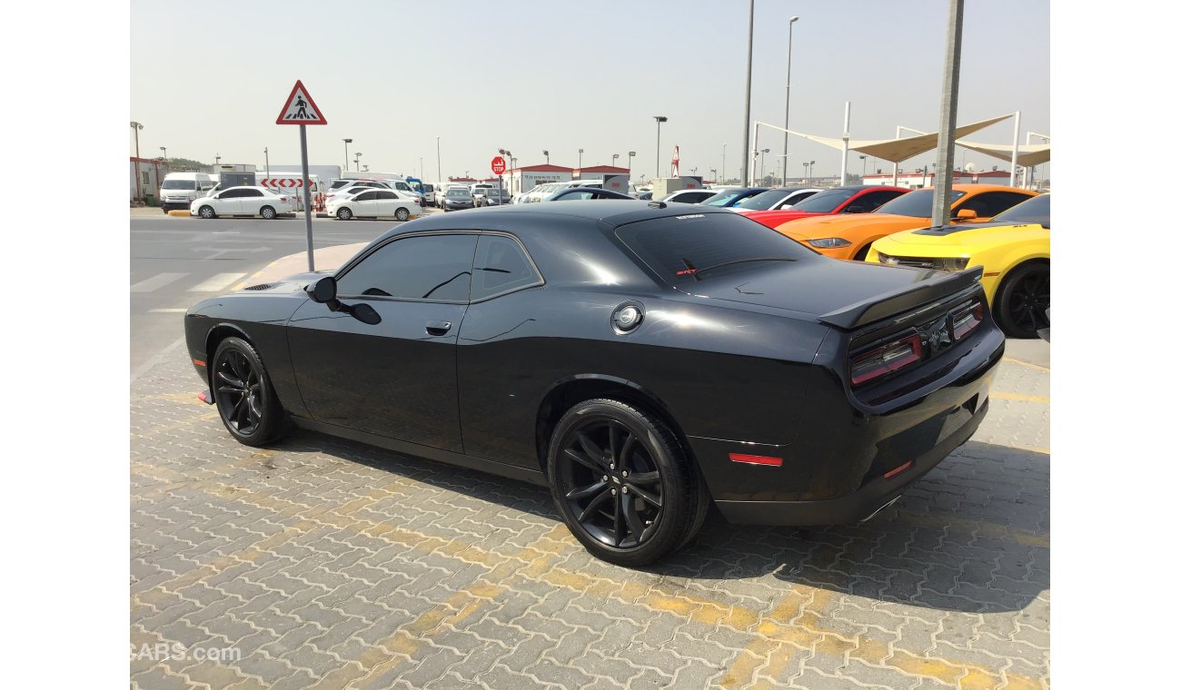 Dodge Challenger Sold!!V6/FULL OPTION/EXCELLENT CONDITION