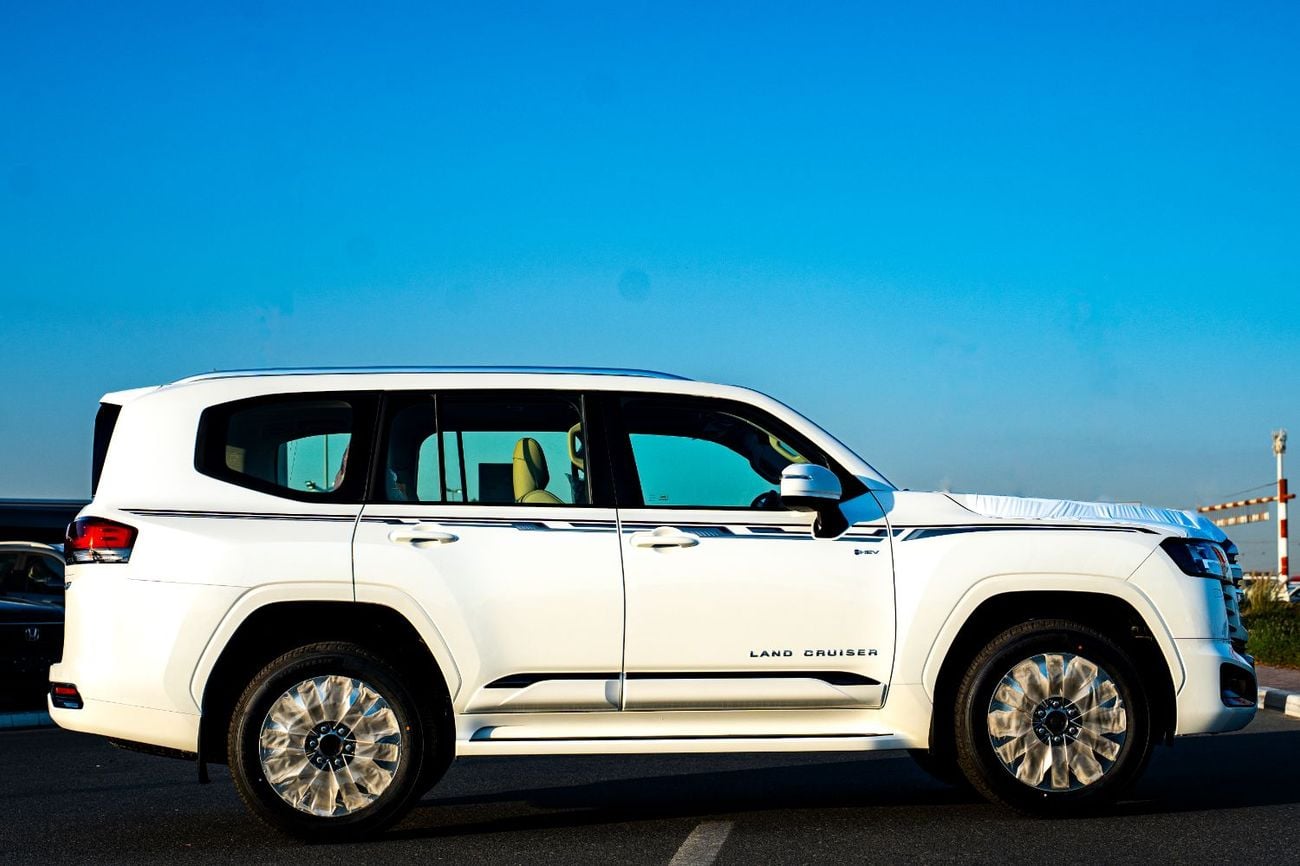 Toyota Land Cruiser 2026 Toyota Land Cruiser GXR Hybrid 3.5L Twin-Turbo V6