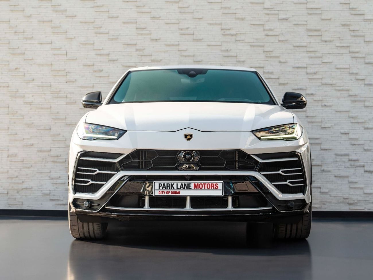 Lamborghini Urus STD 4.0T V8