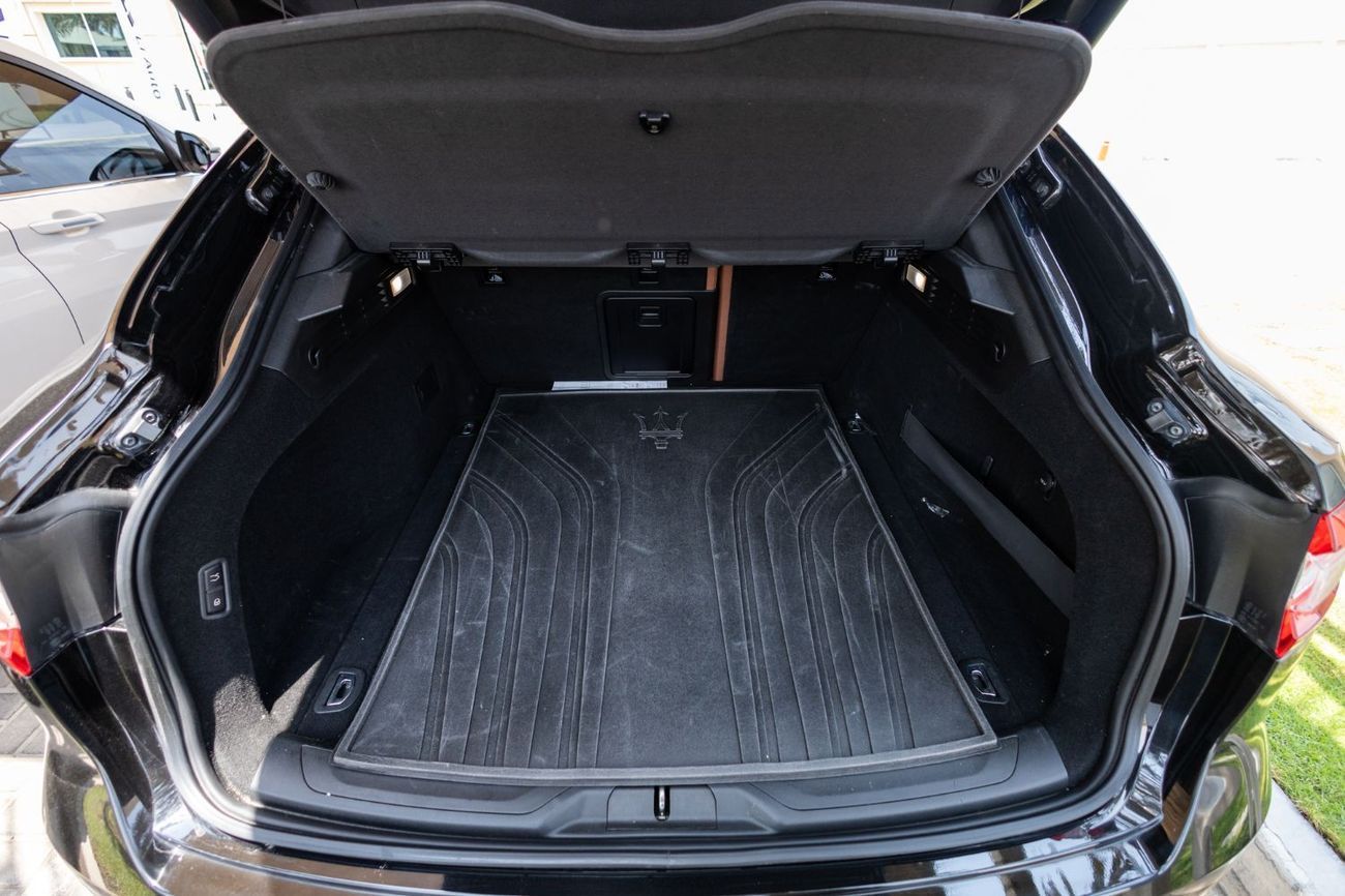 Maserati Levante Std 3.0L (345 HP)