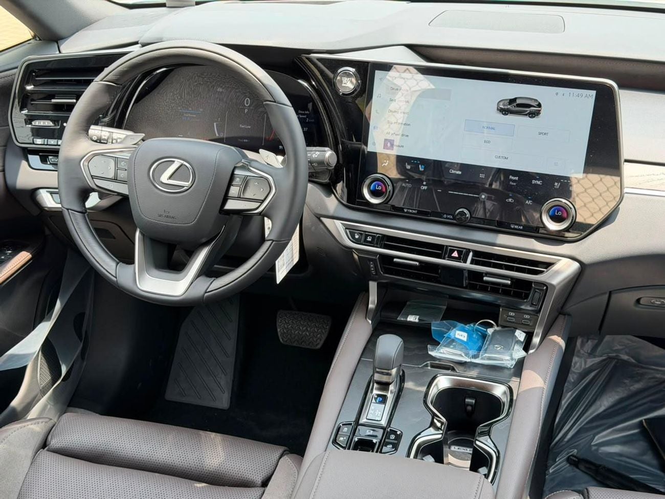 لكزس RX 350 PRESTIGE 2026 Export Price @ 265,000 AED