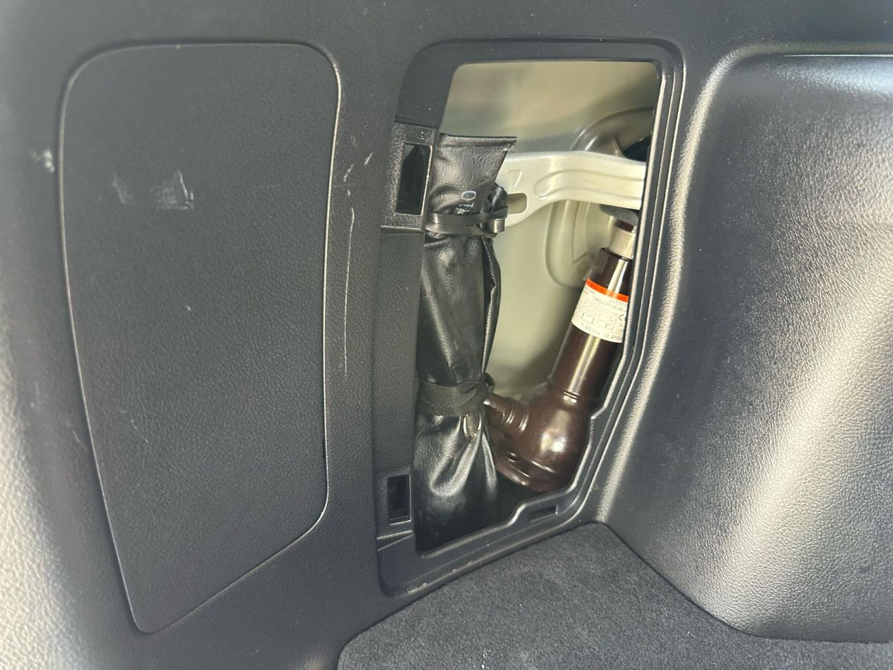 تويوتا Runner4 TOYOTA 4RUNNER LIMITED | FULL OPTION | 7 SEATS & 4X4 | UAE PASS