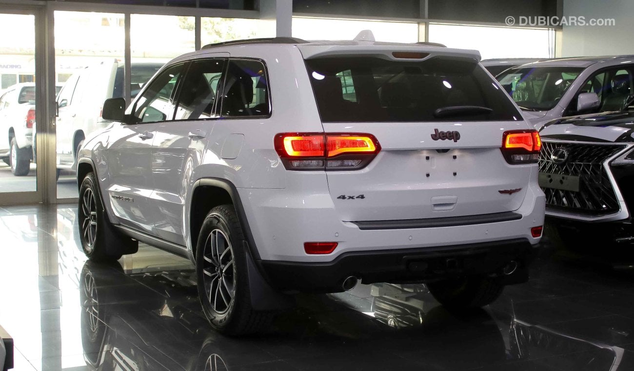 Jeep Grand Cherokee 4x4 Trailhawk 5.7L