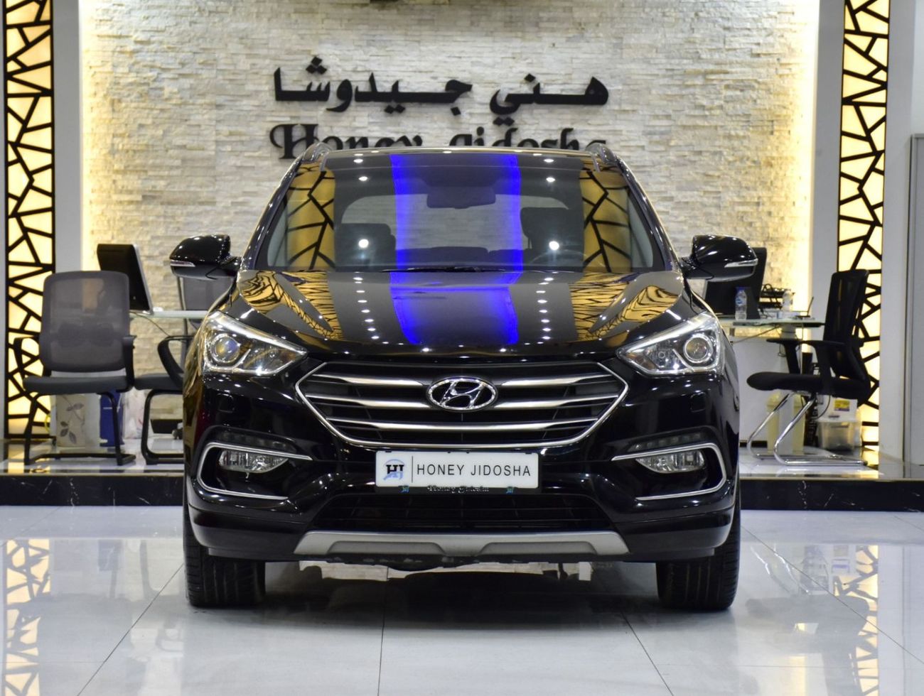 هيونداي سانتا في EXCELLENT DEAL for our Hyundai SantaFe 4WD ( 2016 Model ) in Black Color GCC Specs