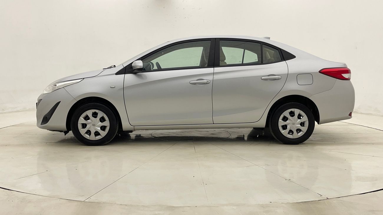 تويوتا يارس SE 1.5 | بدون دفعة مقدمة | اختبار القيادة في المنزل