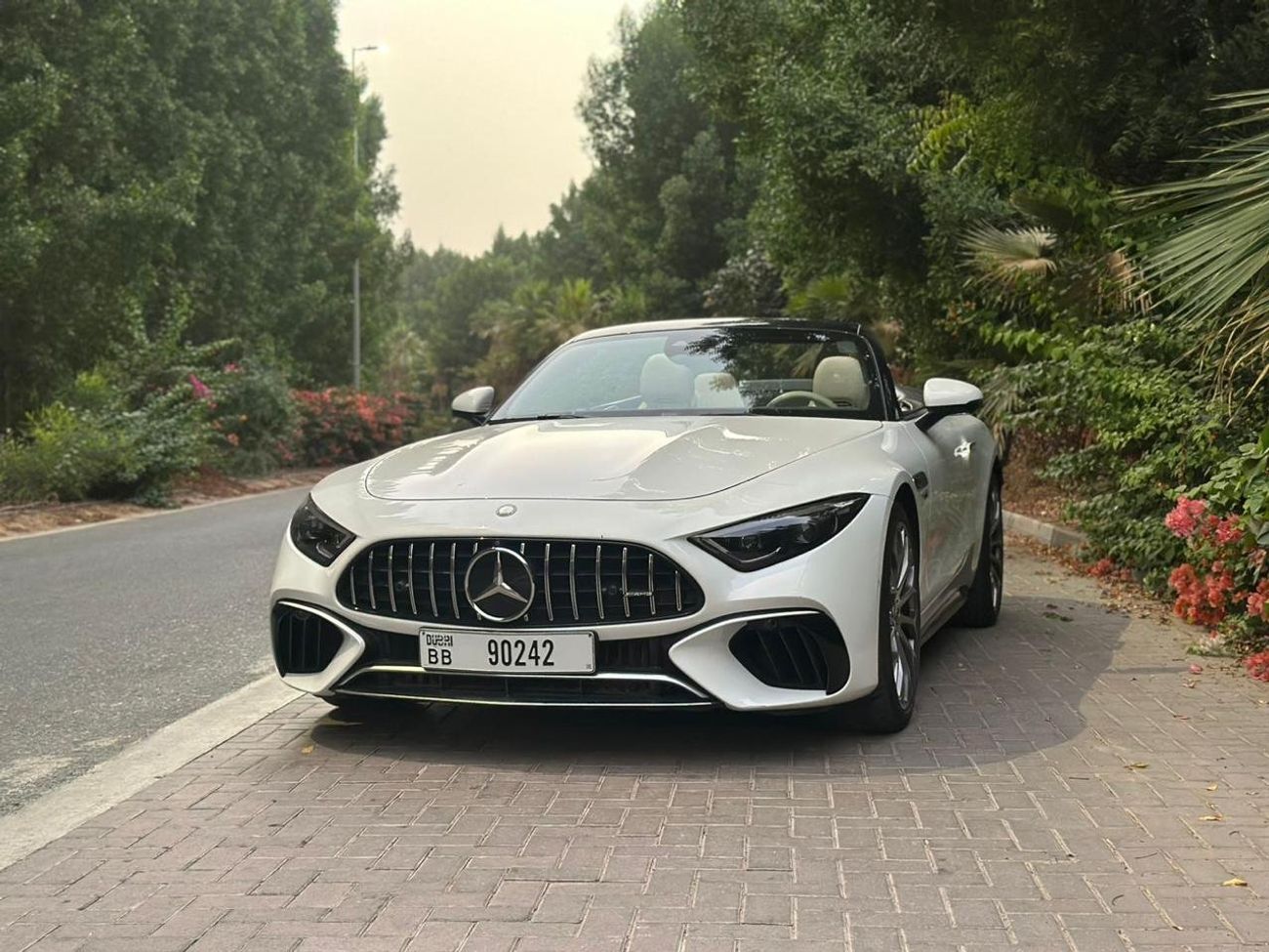 مرسيدس بنز SL 55 AMG Roadster 4Matic+