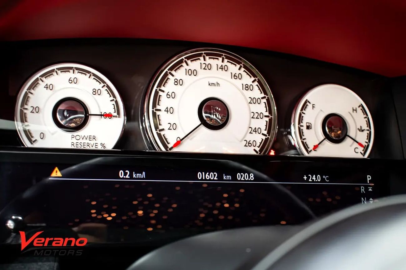 رولز رويس واريث Black Badge | Full Options | Brand | Warranty Service