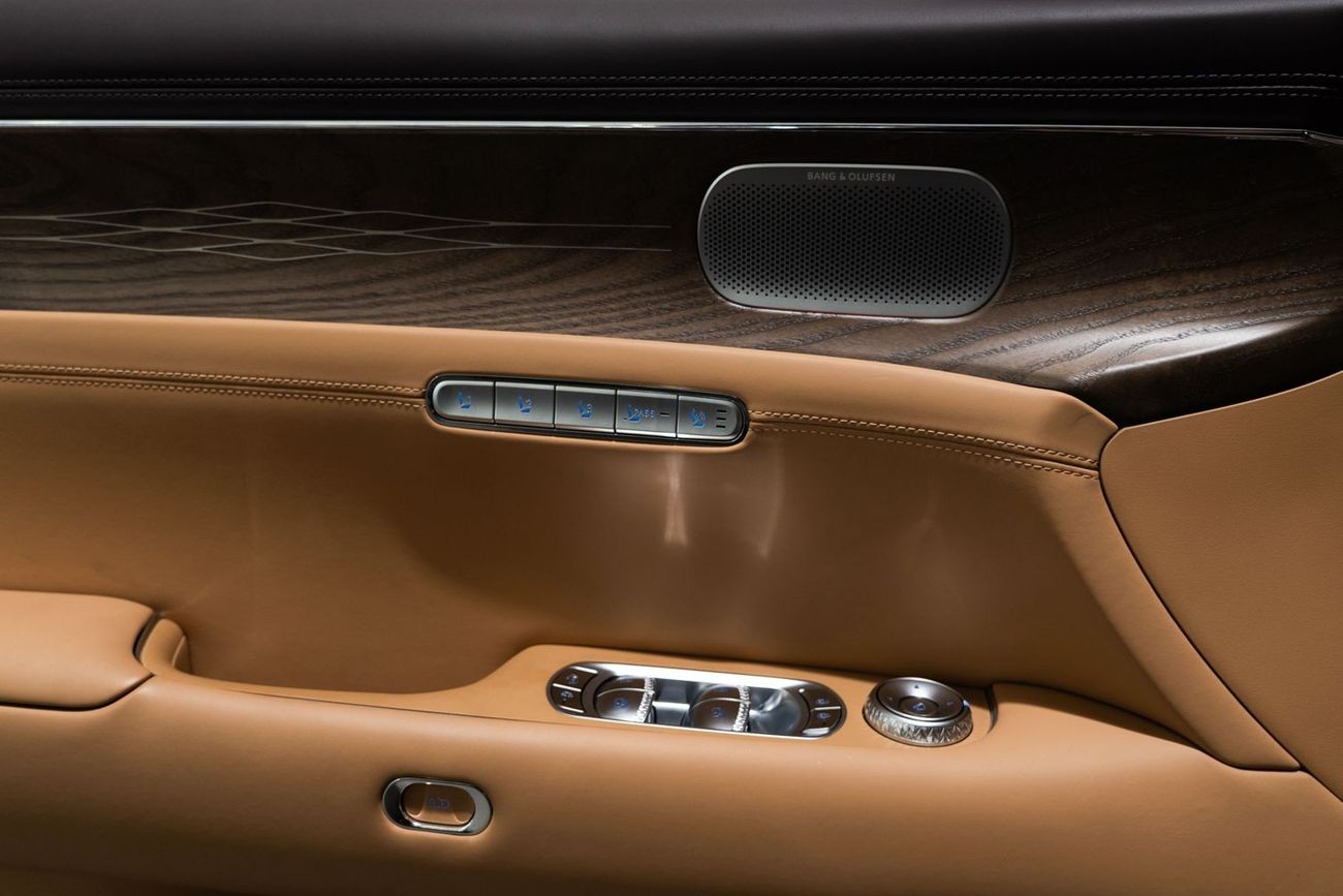 Genesis G90 3.5T V6 AWD 48v Electric Supercharger